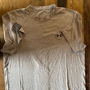 Mens under armour Tshirt